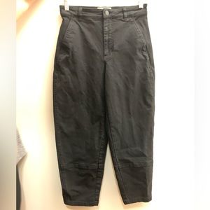Everlane Womens utility Barrel pant size 4